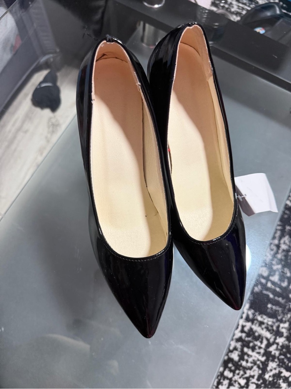 Classic Black Patent Pointed Toe Women’s Pumps